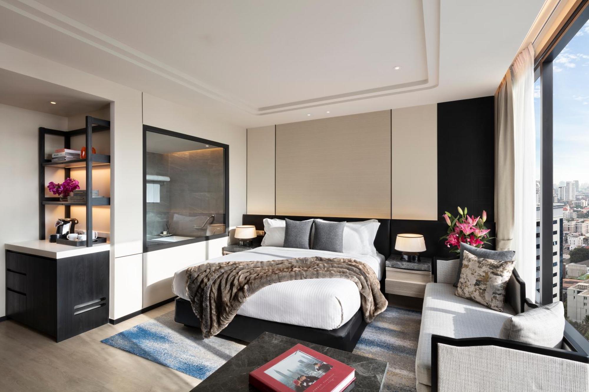 Hotel Ascott Thonglor Bangkok Exterior foto A bedroom at the hotel